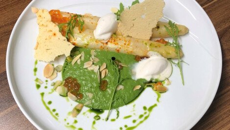 Les "nouvelles asperges" signent l'arrivée du printemps au Jehanne