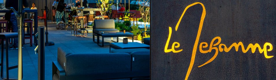 New Year's Eve dinner at the Jehanne restaurant